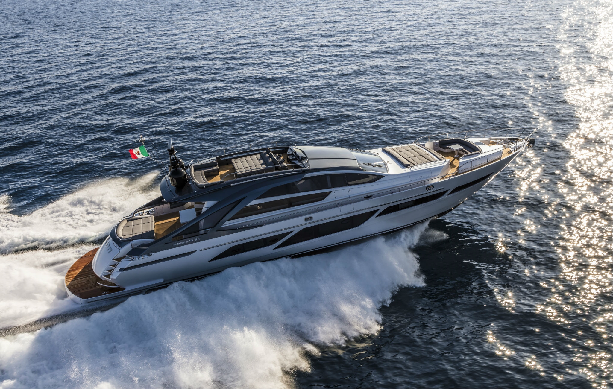Pershing 9X