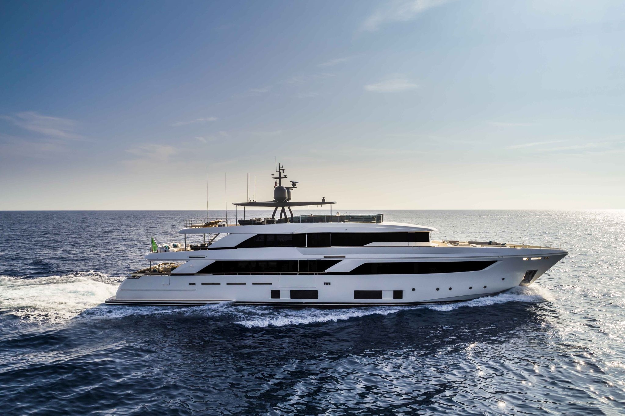 CustomLine_Navetta42_Cruising-0000 Custom Line Navetta 42