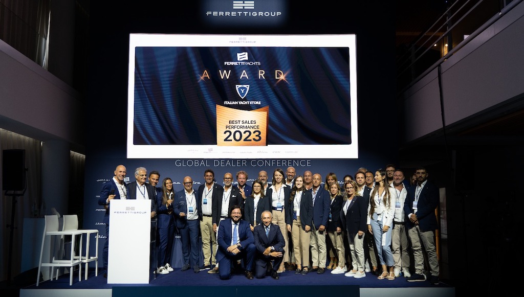 Best Sales Performance 2023 Ferretti Yachts Itama
