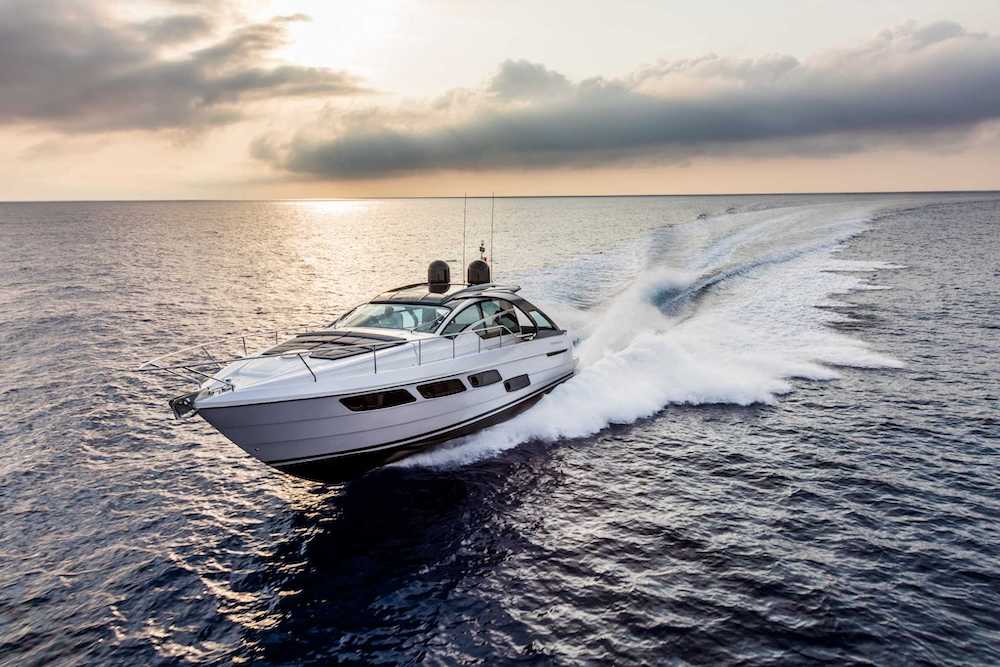 Pershing_5X_Cruising-0013 Pershing 5X