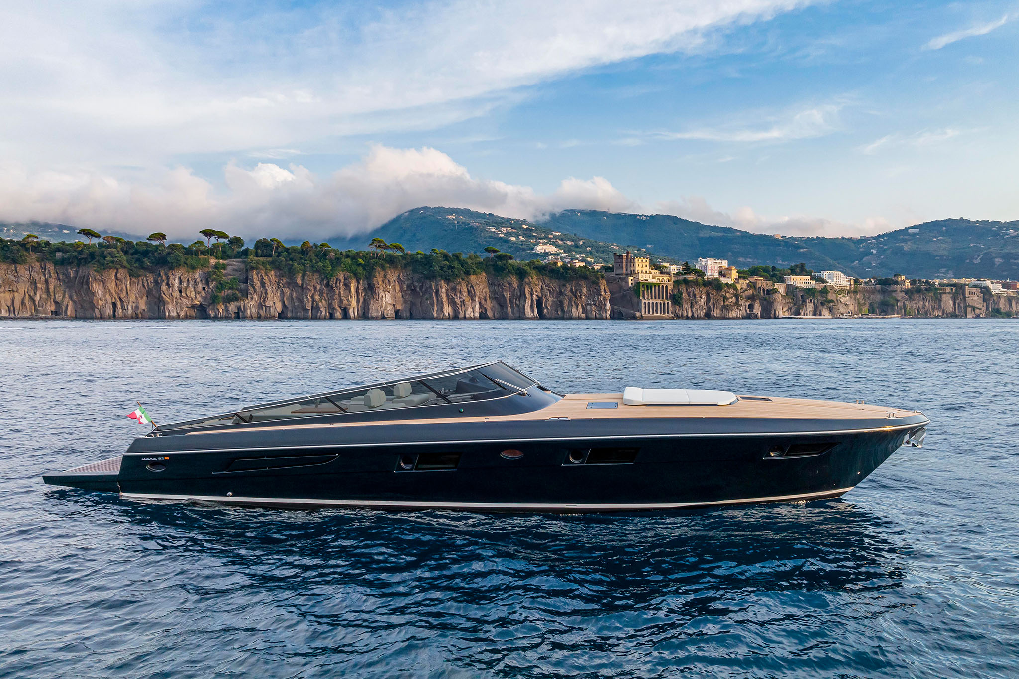 Itama_62RS_Cruising-0000