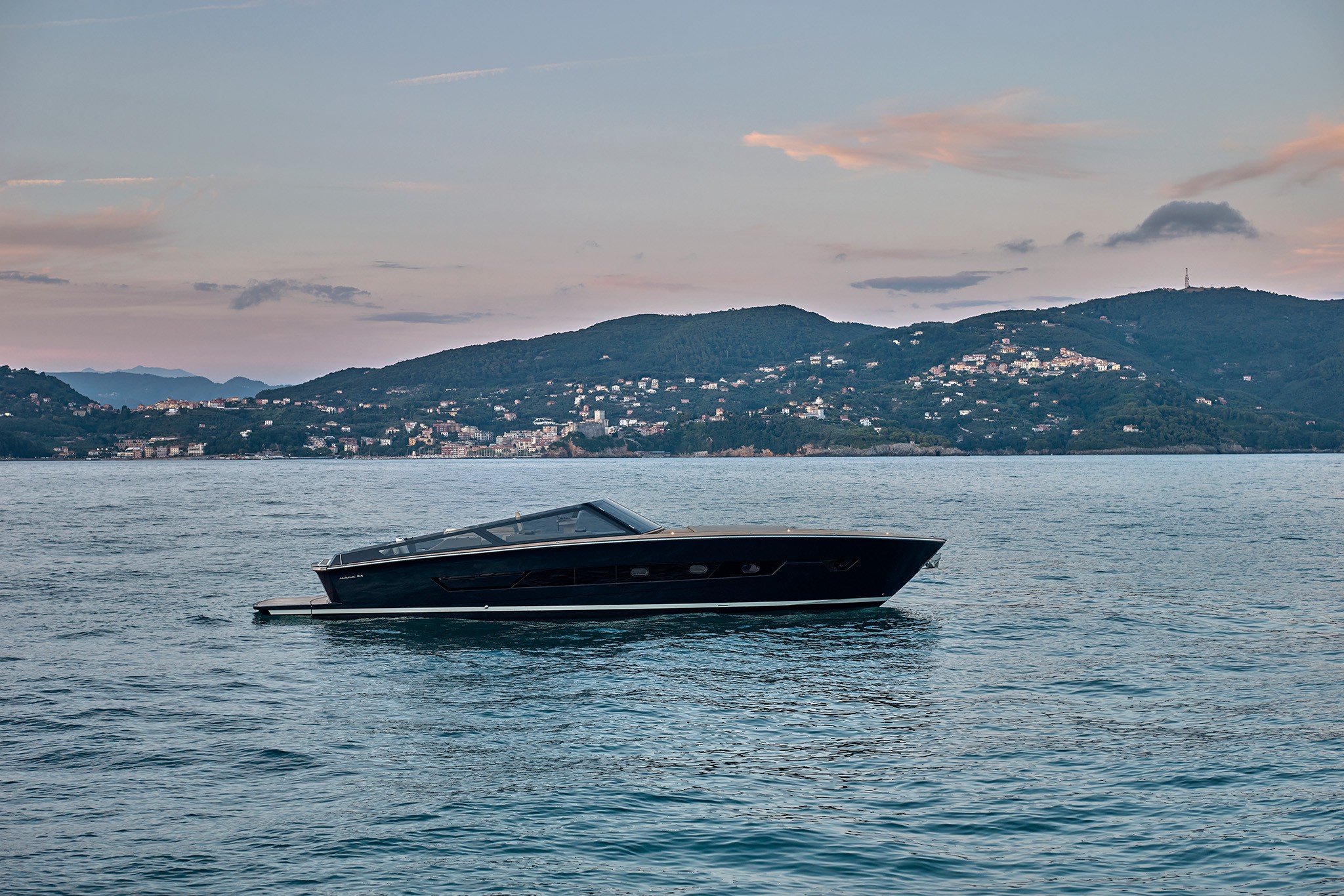 Itama_54New_Cruising-0000
