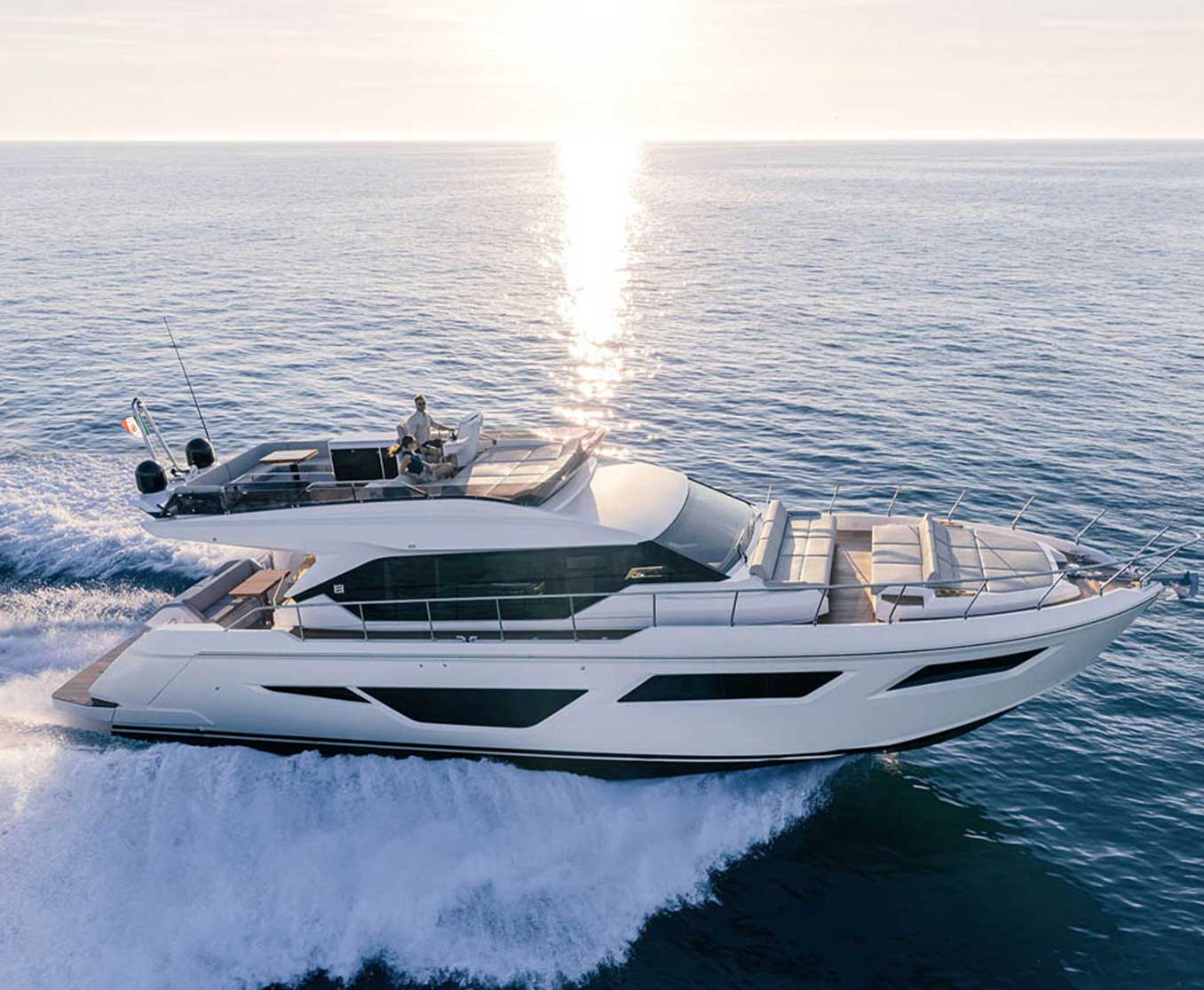 FerrettiYachts_580_External-0000