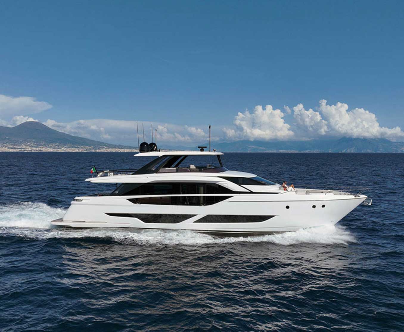 FerrettiYachts_860_Cruising-0002