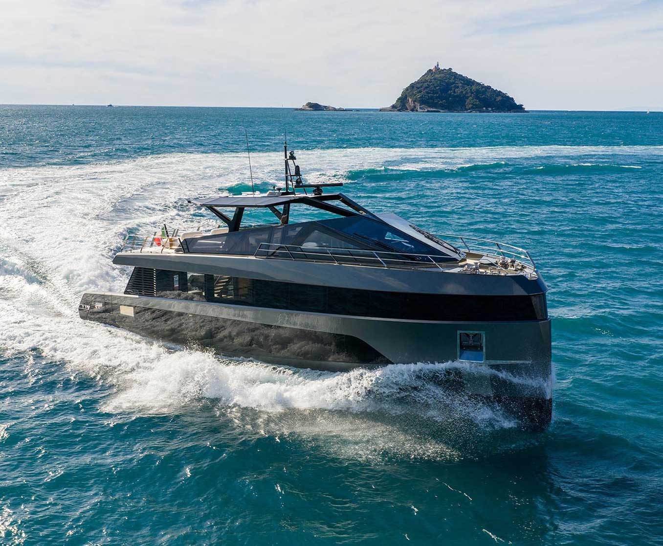 Wally_wallywhy150_Cruising-0001